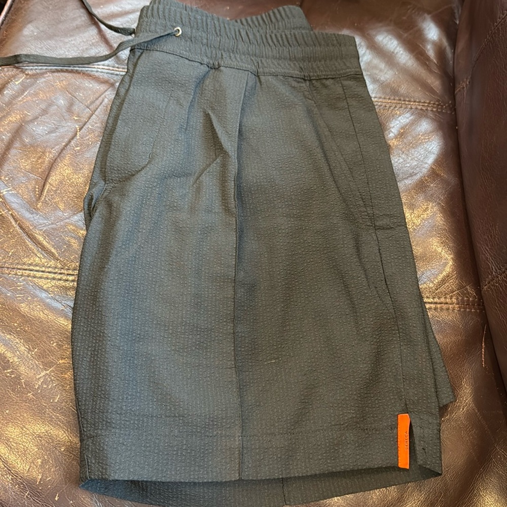 Seneca Men’s Seersucker Short Size XL